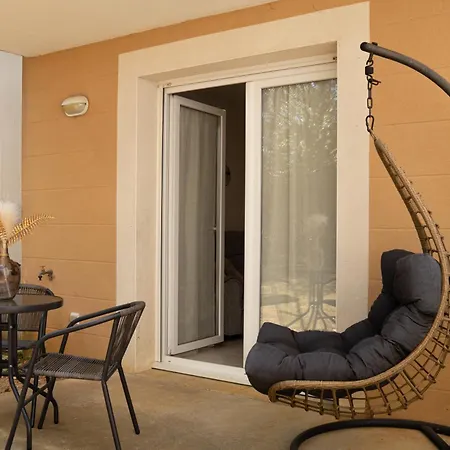 Le Patio Des Albizzias Apartment Chauray